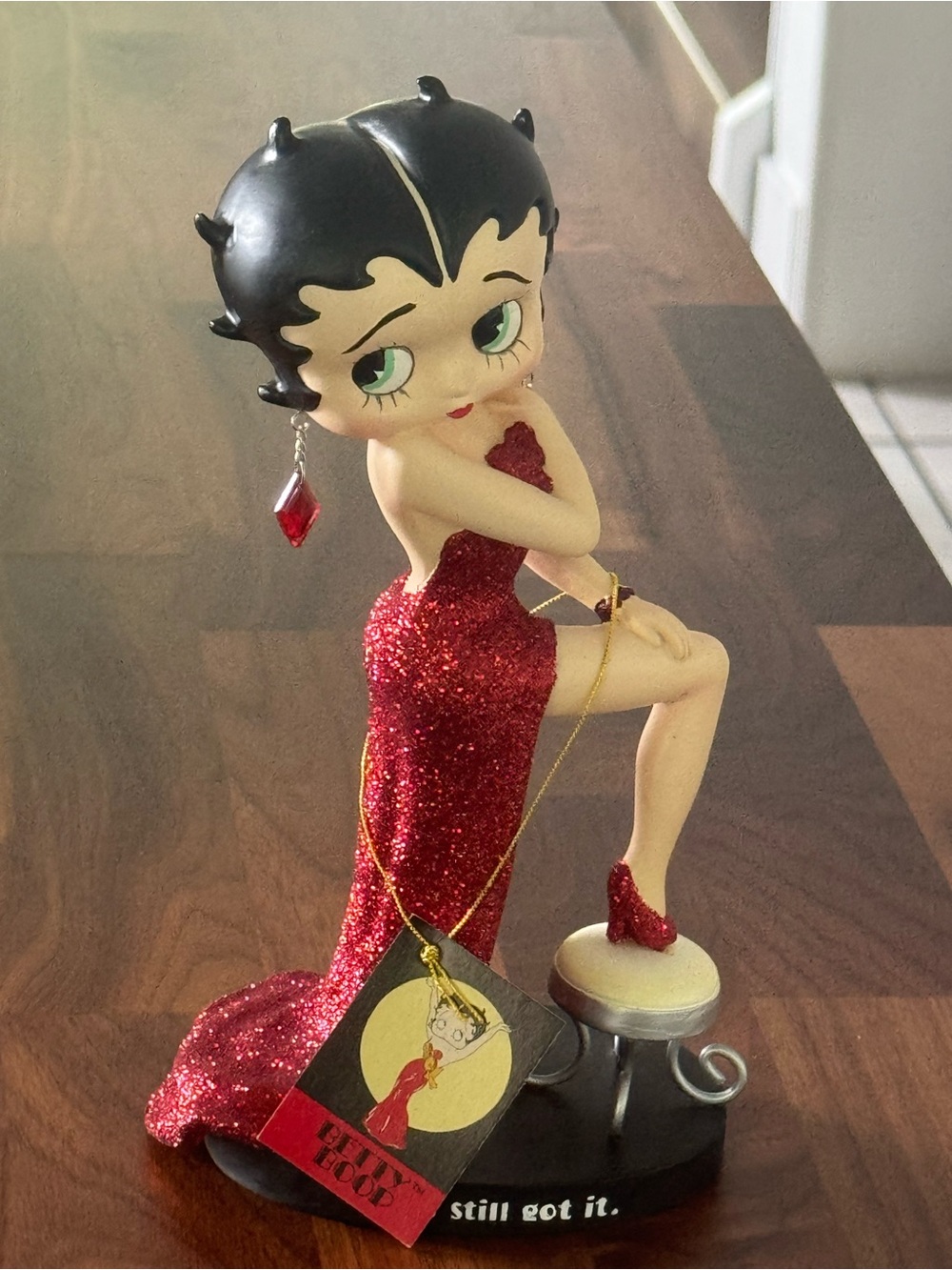 Vintage Betty Boop “She’s Still Got It” figurine. Good Vintage Condition